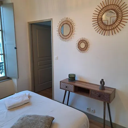 Victor Hugo - Hyper Centre 2