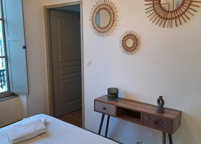 Victor Hugo - Hyper Centre 2